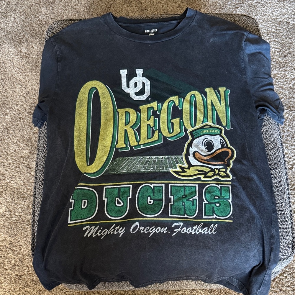 Hollister Black Oregon Ducks Tee